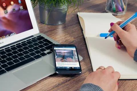كراسة رسم غلاف مقوى 160 جم 60 صفحة